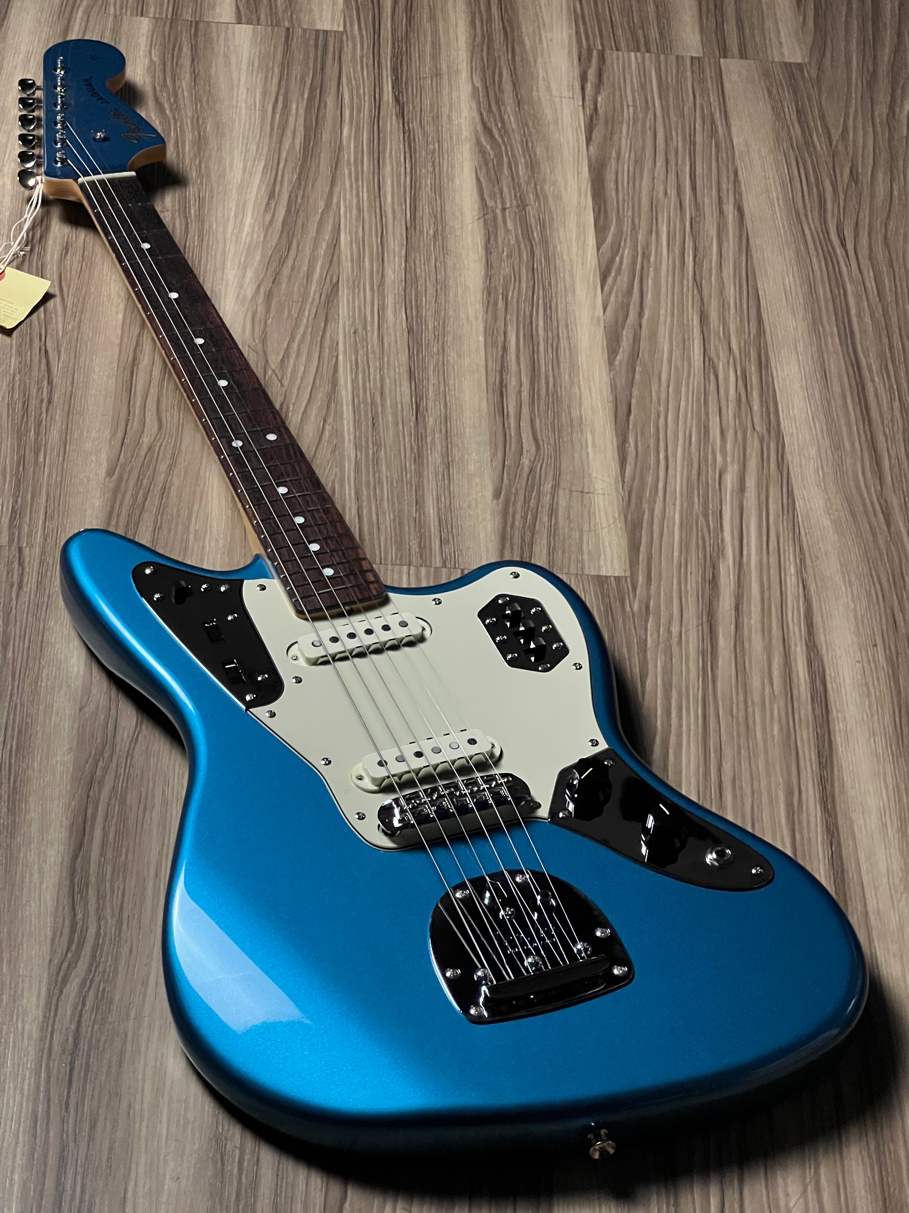 Fender FSR MIJ Traditional 60s Jaguar with RW FB in Lake Placid