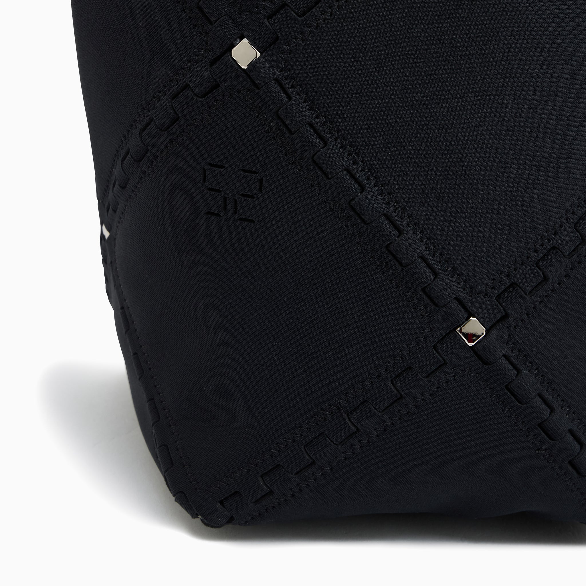 RELAX M Black – 52 BY HIKARUMATSUMURA