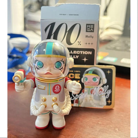 SPACE MOLLY MEGA 100% Series 1 Secret THE GIRL FROM THE EARTH(1
