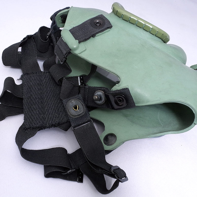 楽天市場】セルビア軍 M1 ガスマスク デッドストック EE287NN