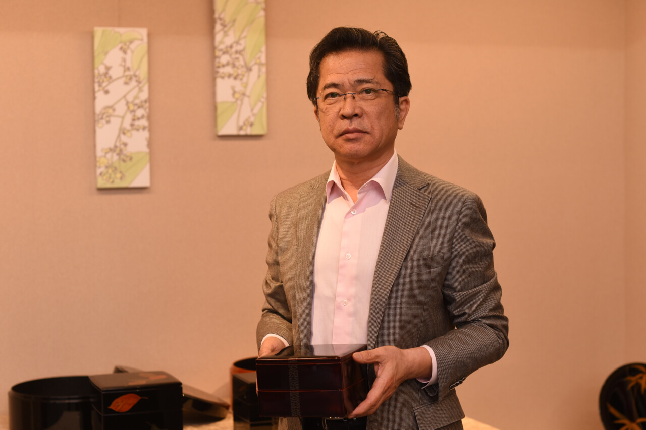 石川県輪島市 輪島塗 しおやす漆器工房 代表取締役 塩安 眞一さん