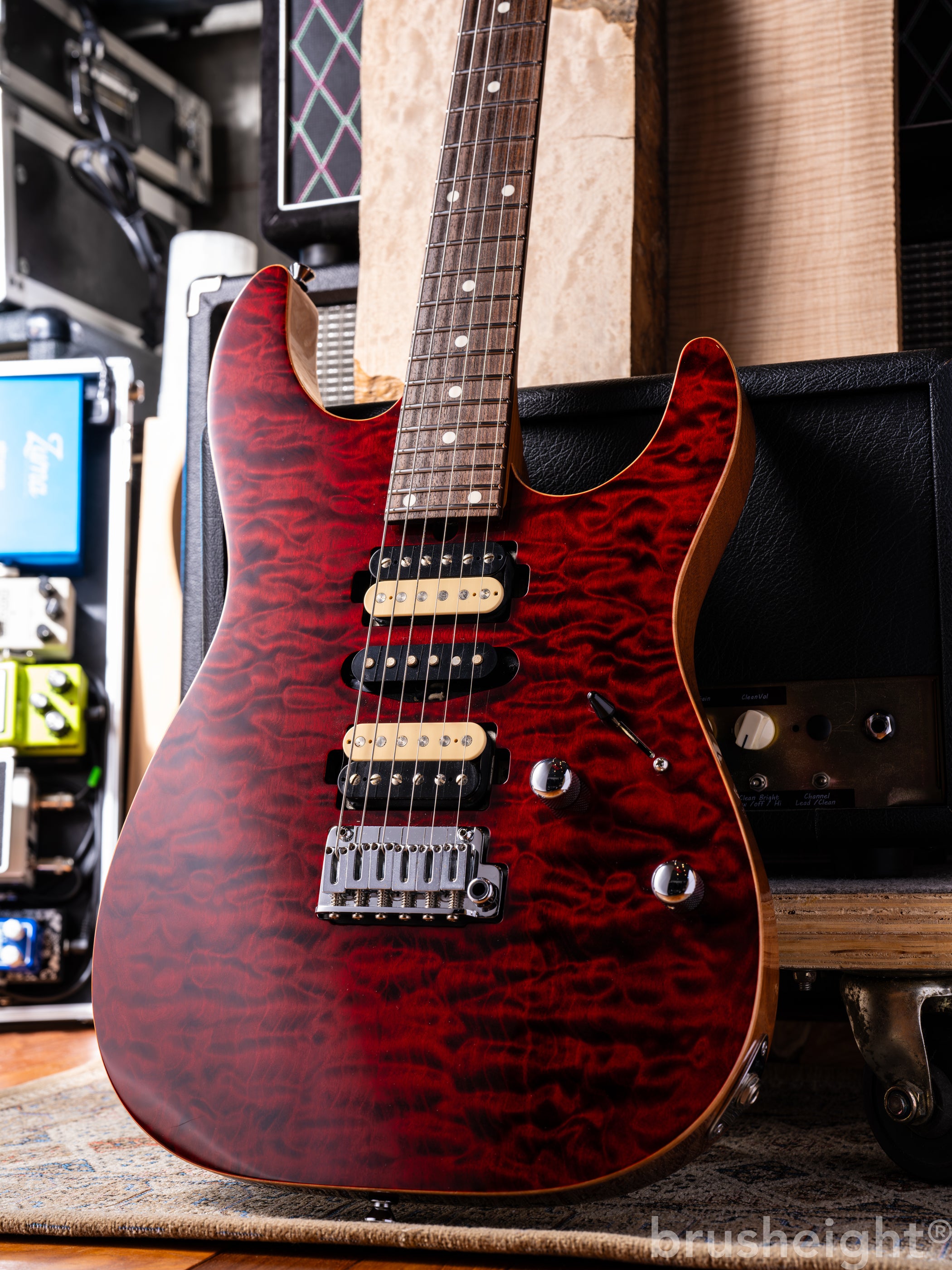 T's Guitars DST-Pro24 Type2 4A Quilt “Black cherry” – brusheight