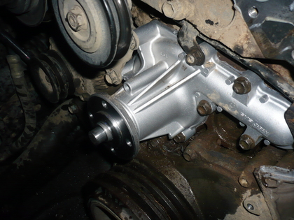 トヨタ ランクル 70 HZJ77 リフトアップ タイミングベルト交換