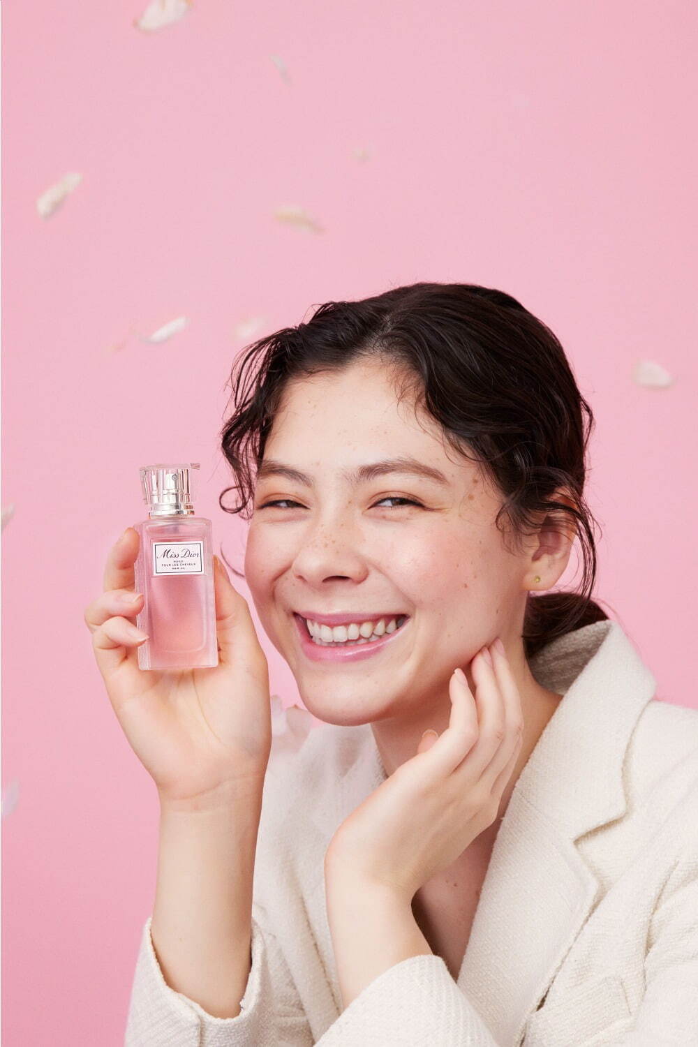 ミス ディオール」から限定ヘアオイル、フローラルの香り＆うるおう