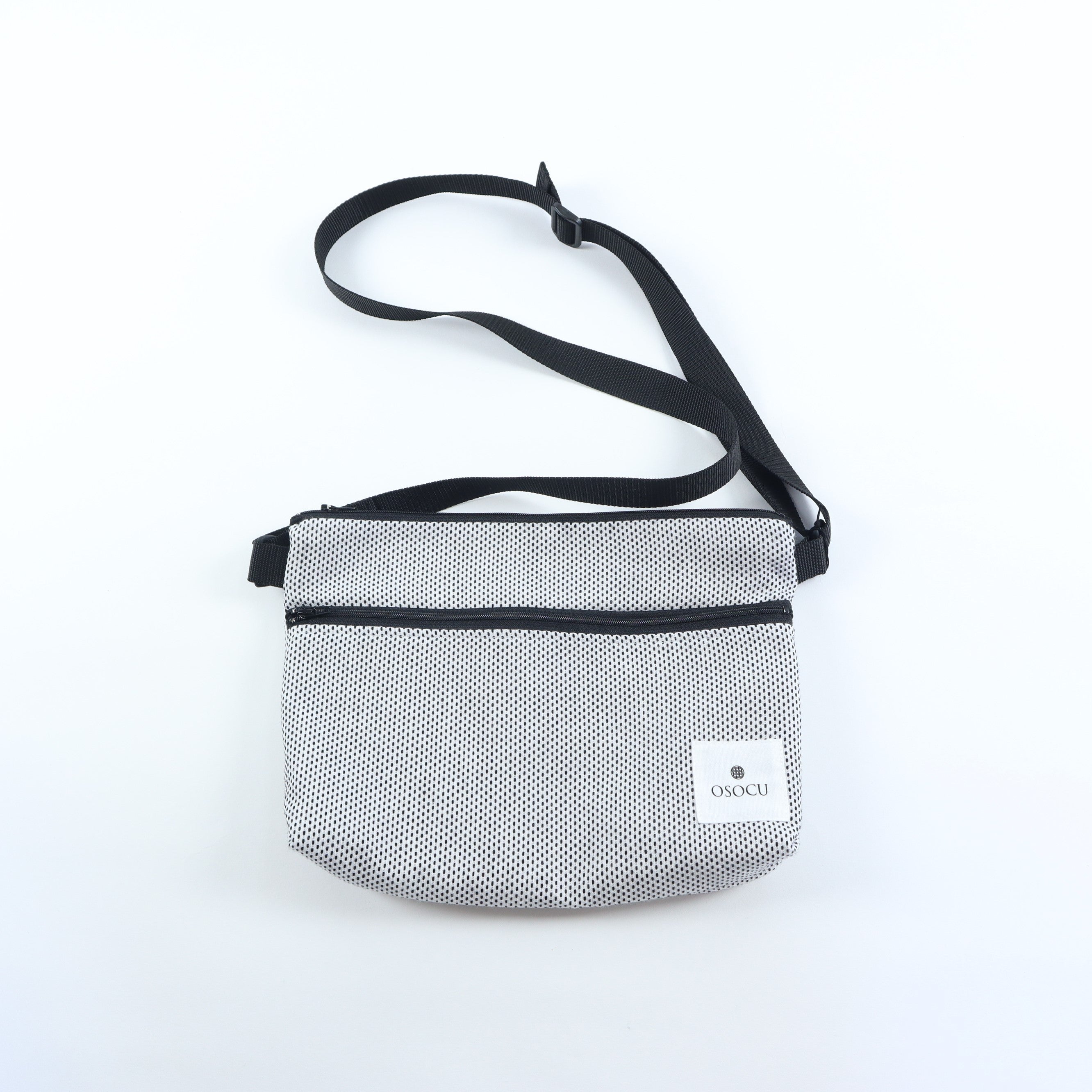 OSOCU＞知多木綿 サコッシュ バッグ 刺し子織 白黒