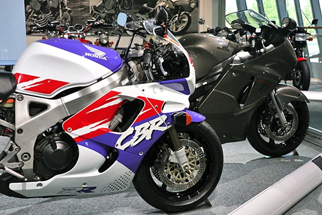 ホンダ コレクションホール 「ドリーム CB750 FOUR 誕生50年 特別展示