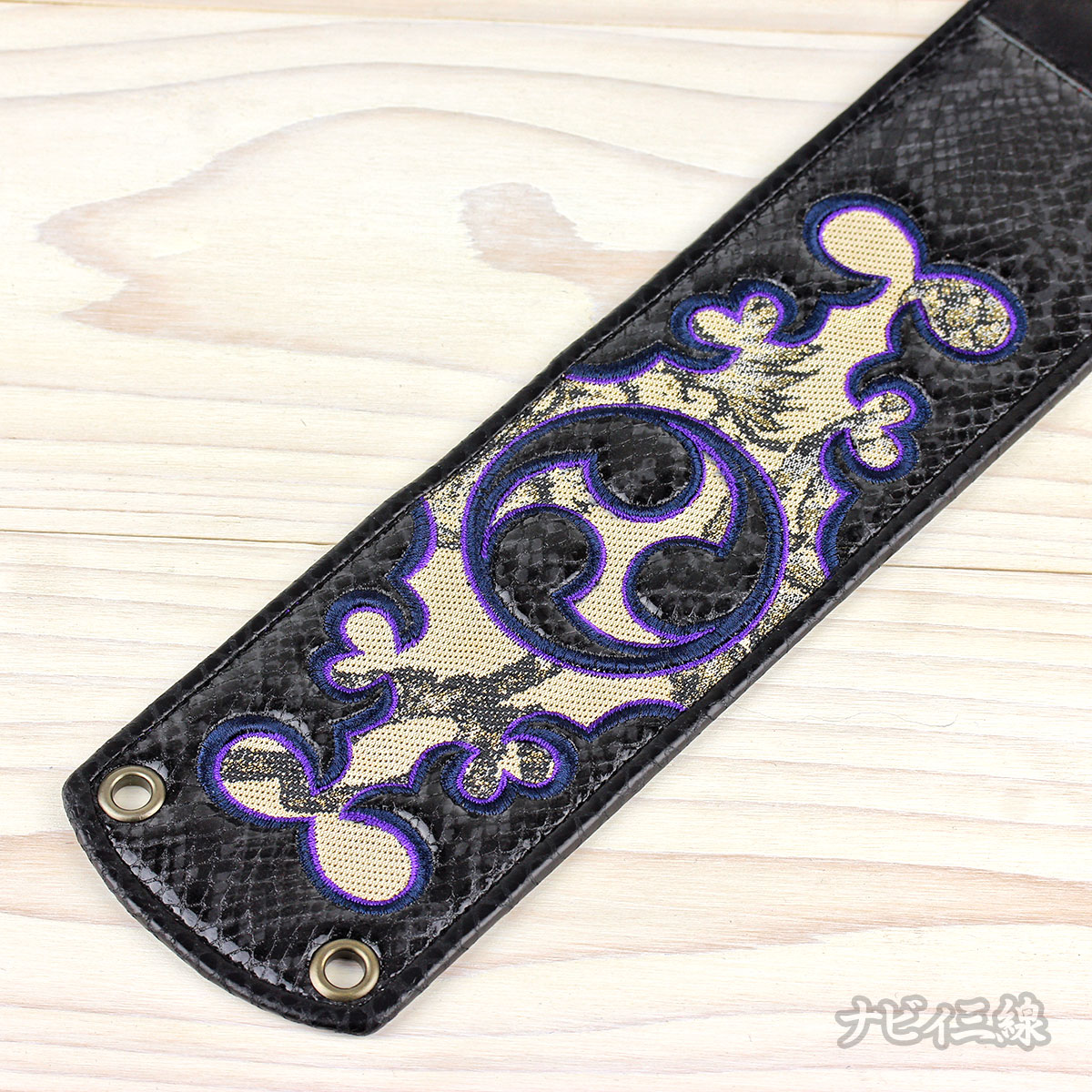 ティーガー蛇柄レザーブラック青線｜蛇柄レザーブラック青線の