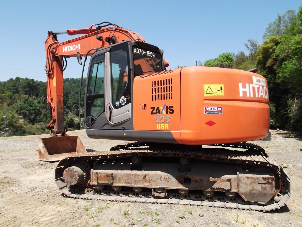 ZX225USR-3 | 建設機械・道路関連機材レンタルの『南陽レンテック』