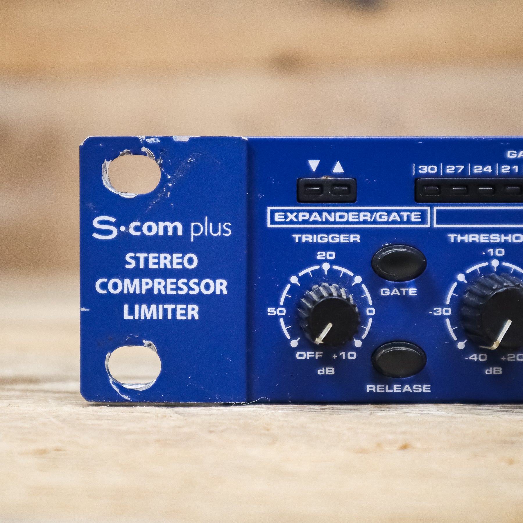 Samson S-Com Plus Stereo Compressor/Limiter – Pixel Pro Audio