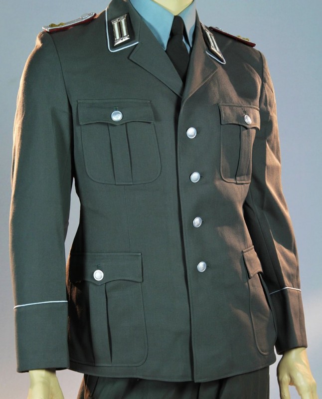 ナチス軍服・BWドイツ軍服・ミリタリーファッションの卸売り通販店WOLF 111