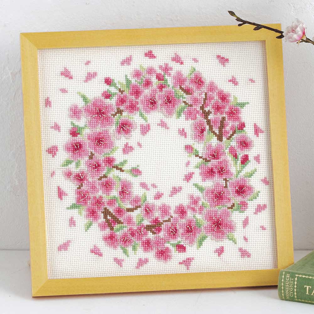 ホビーラホビーレ クロスステッチフレーム［桜のリース］: キット