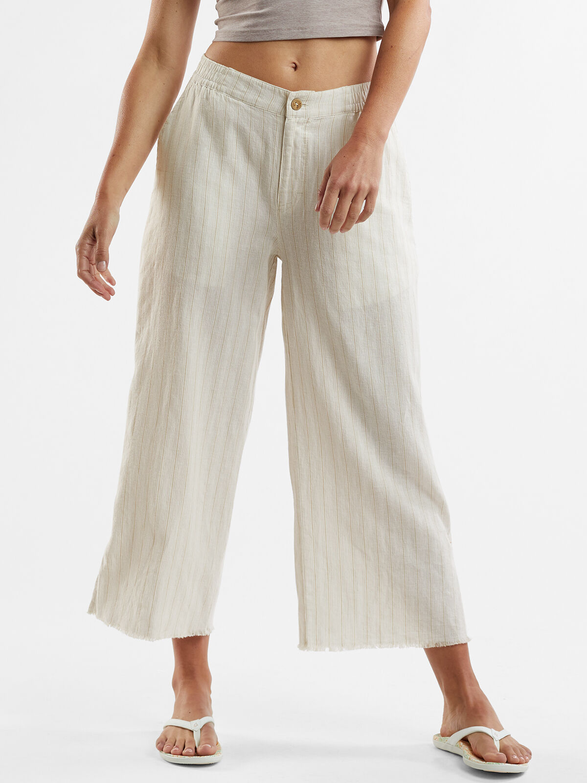 Carve Designs Wide Leg Cropped Linen Pants | Title Nine