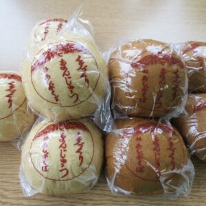 手作りのおまんじゅう - 歩楽～里（ぶら～り）よこぜ