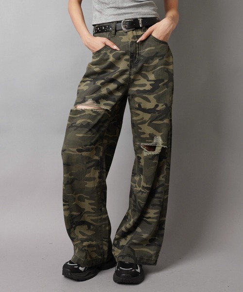 SPINNS（スピンズ） パンツ カモ柄/迷彩柄ワイドダメージパンツ