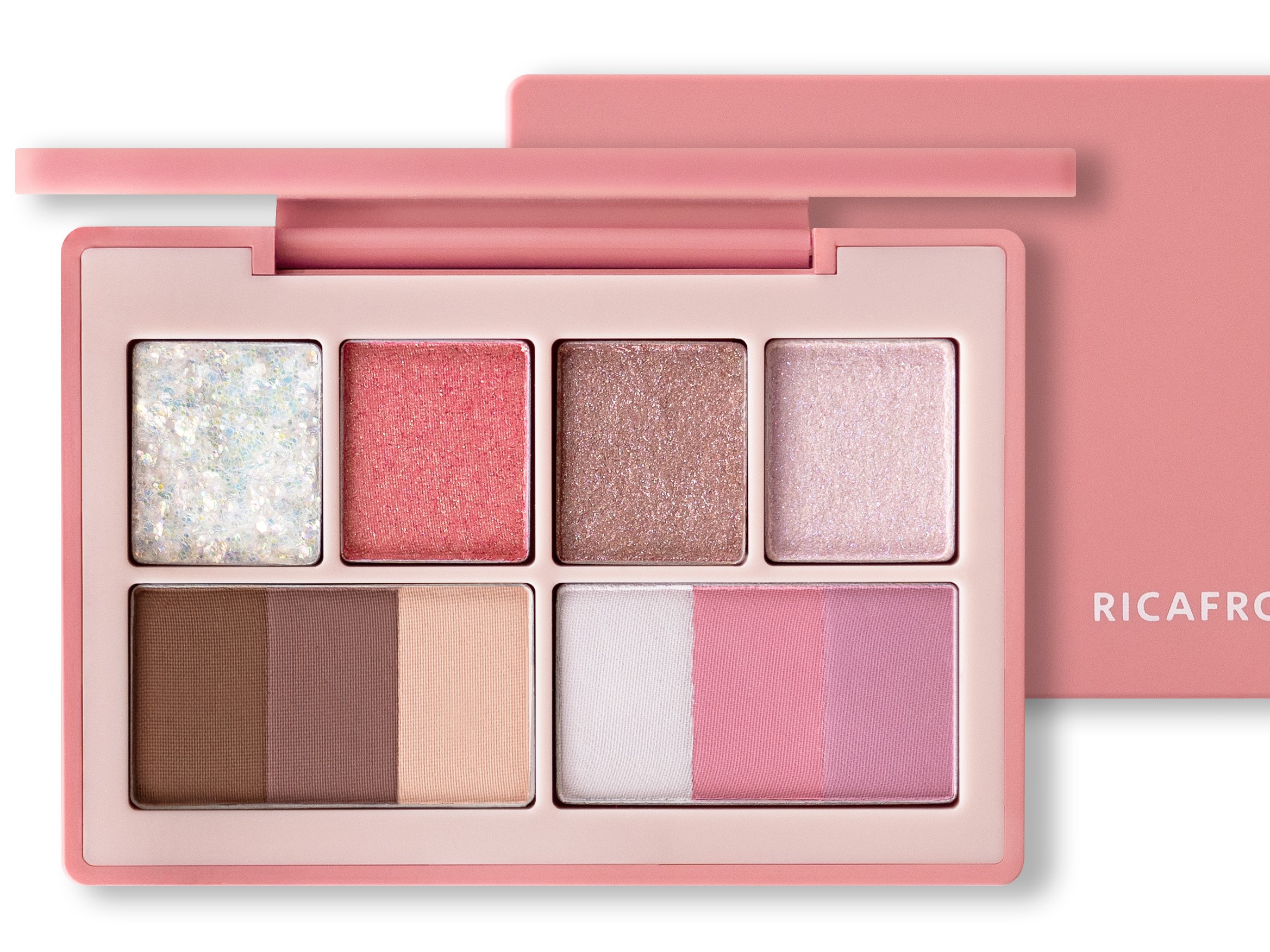 アイシャドウ・アイブロウ・チークが1つに!? これで“ほぼフルメイク