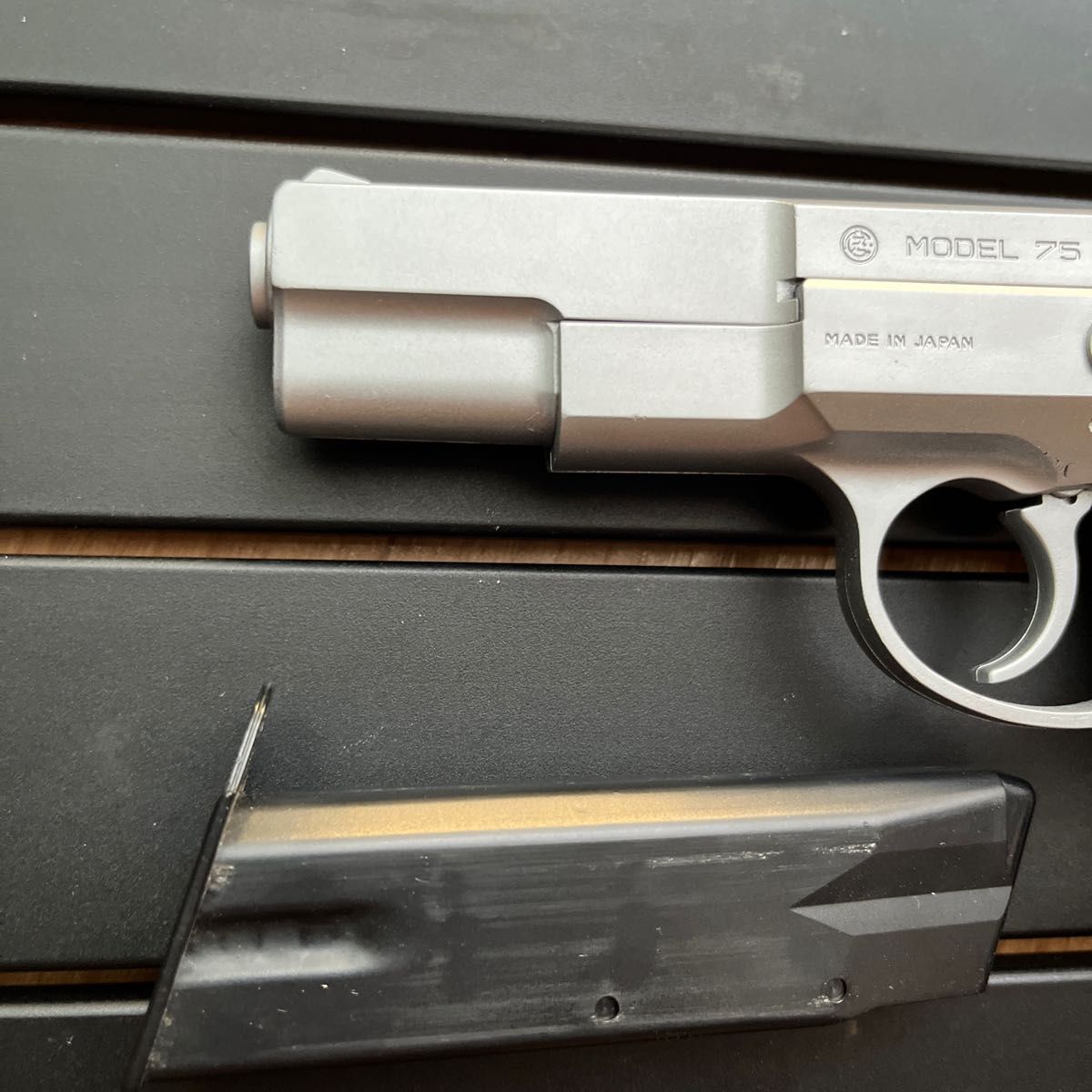 東京マルイ CZ75 シルバー塗装 エアガン｜Yahoo!フリマ（旧PayPayフリマ）