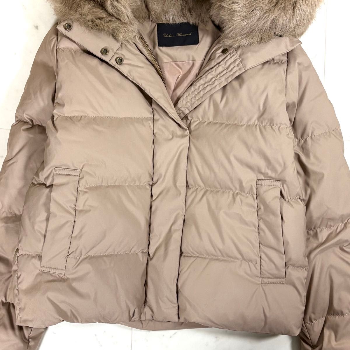 人気美品 アーバンリサーチ ラビットフードストレッチショートダウン