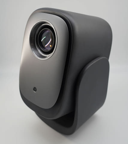 小寺信良の週刊 Electric Zooma!】プロジェクター入門に！ 実売3万円