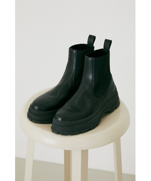 BLACK BY MOUSSY（ブラックバイマウジー）の「side gore boots