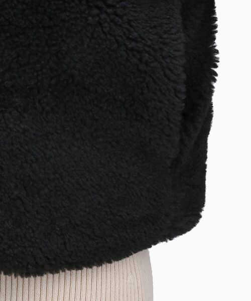 Calvin Klein（カルバン・クライン）の「バックモノグラム シェルパ