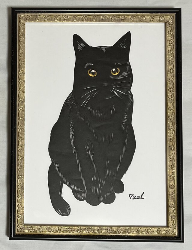 額装済み切り絵作品・黒猫1 | iichi 日々の暮らしを心地よくする