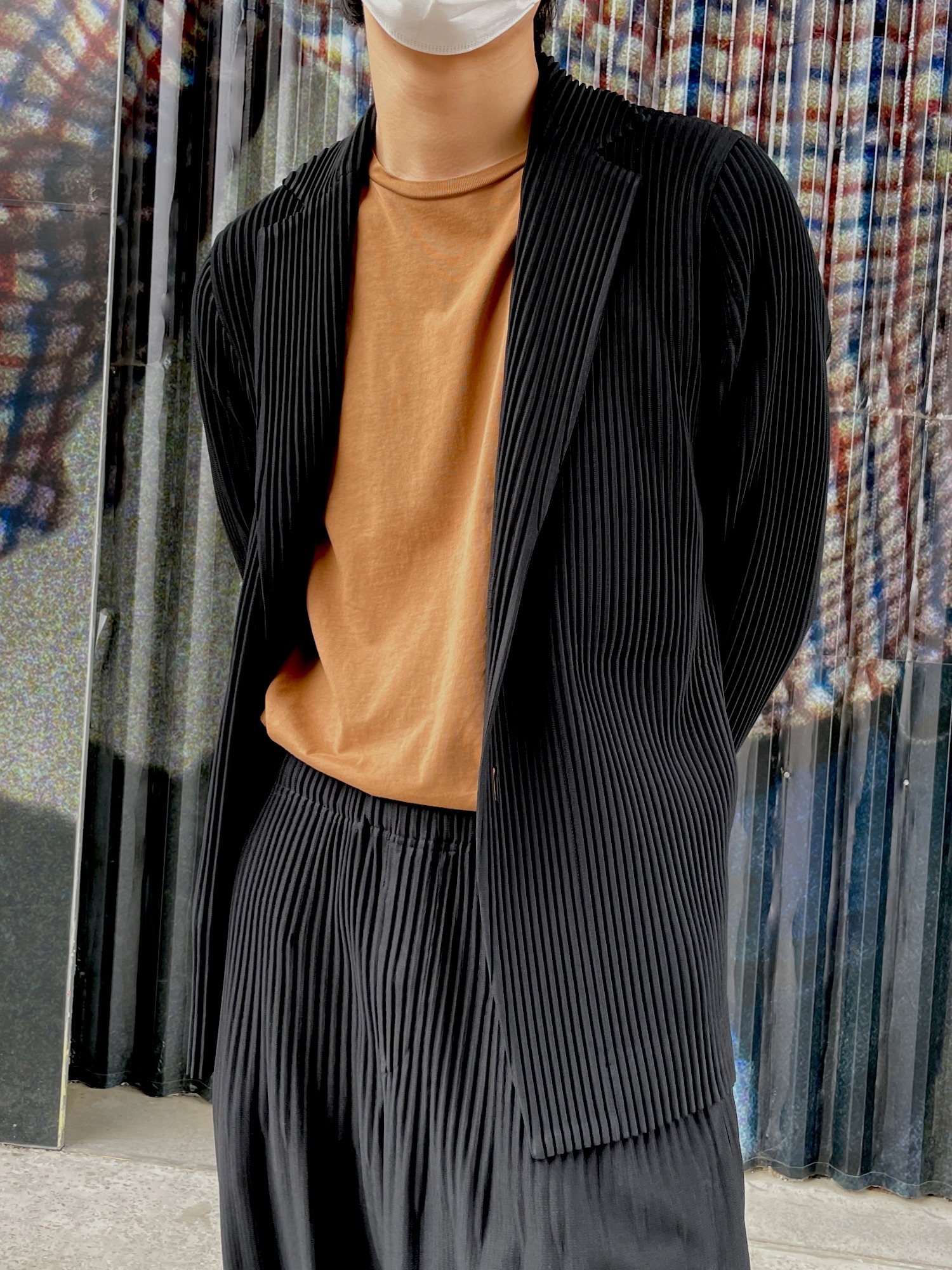 HOMME PLISSE ISSEY MIYAKEのセットアップを使ったメンズ人気