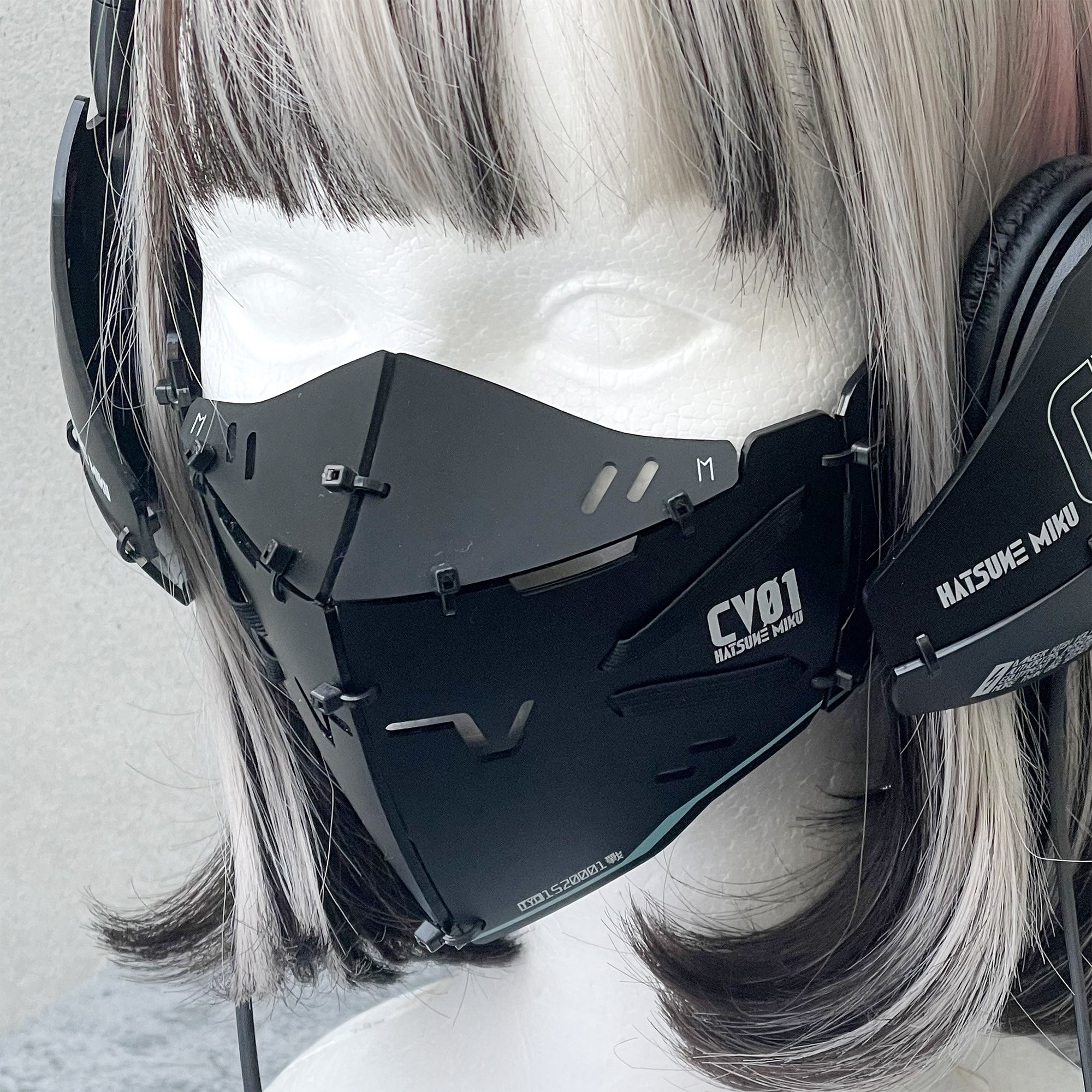 Armored mask [mask] – 中央町戦術工芸