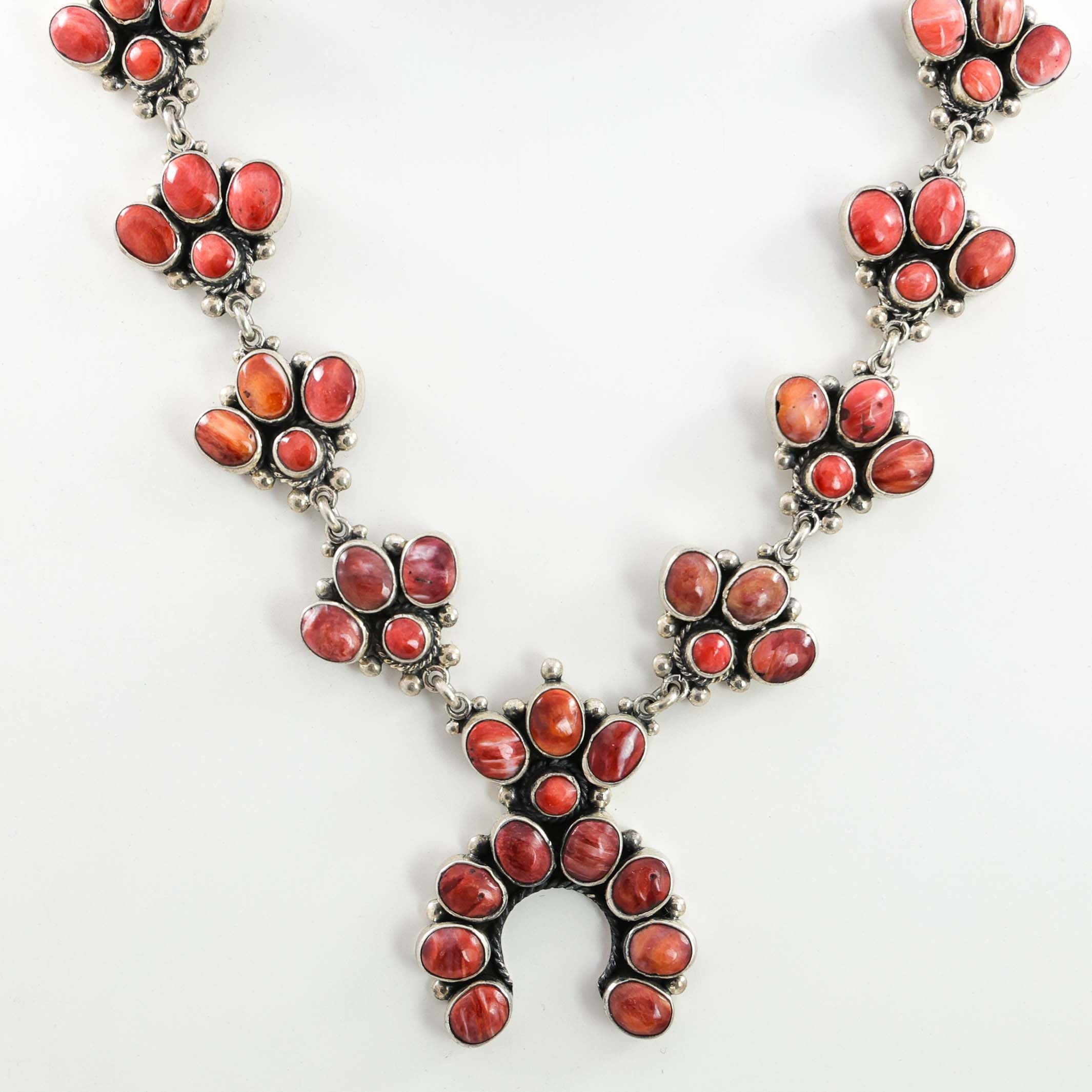 スカッシュ ブロッサム ネックレス – Garland's