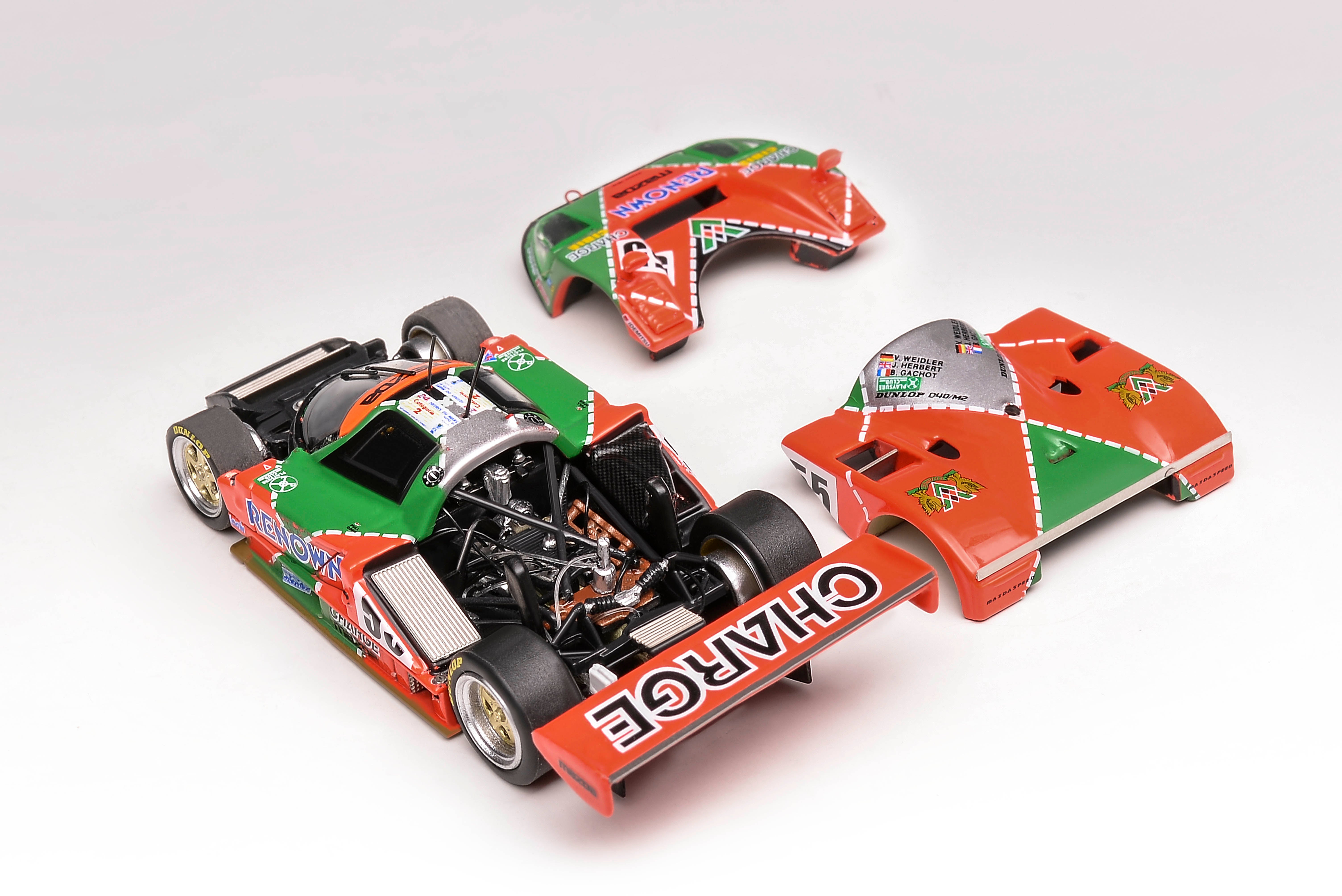 MOTORHELIX 1:64 Mazda 787B #55 WINNER Car – Horizon Diecast