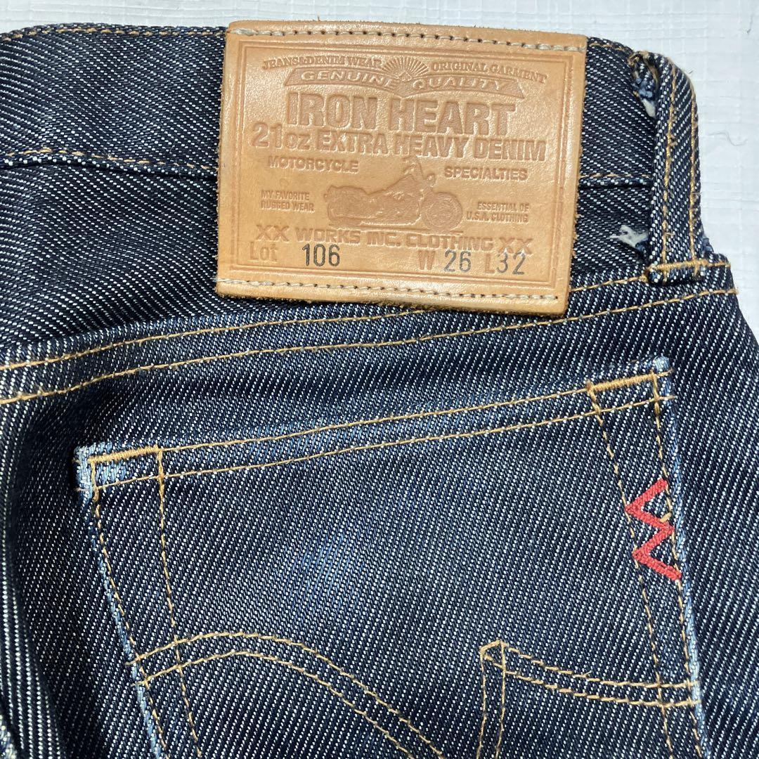 IRON HEART 21oz EXTRA HEAVY DENIM Lot 106 Jeans size W26 indigo