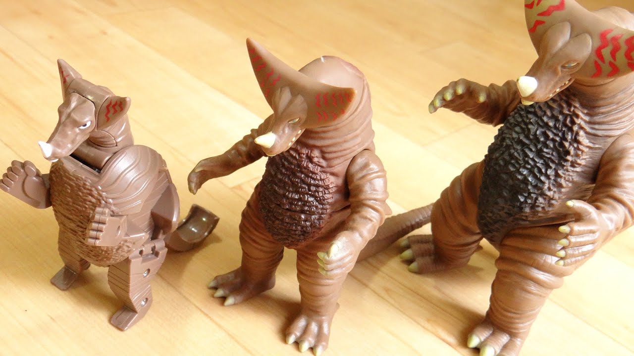 Gomora Ultra Monster 500 Soft Vinyl Review Ultra Egg Old Soft