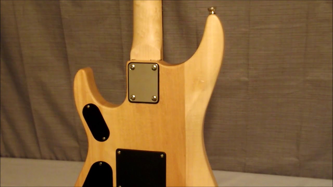 A Look At The Washburn N1 Nuno Bettencourt Signature Model - YouTube