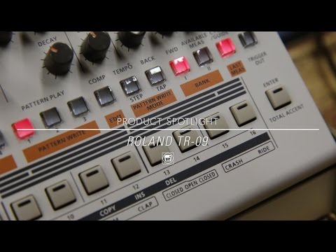 Roland TR-09 Rhythm Composer - YouTube
