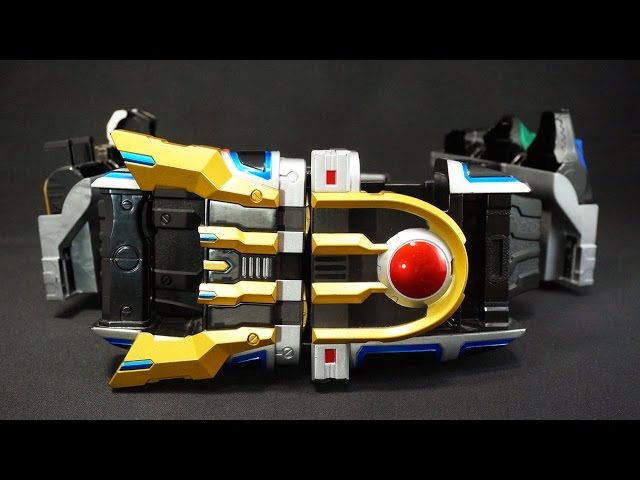 仮面ライダーキバ【 変身ベルト&フエッスル DXイクサベルト】 Kamen