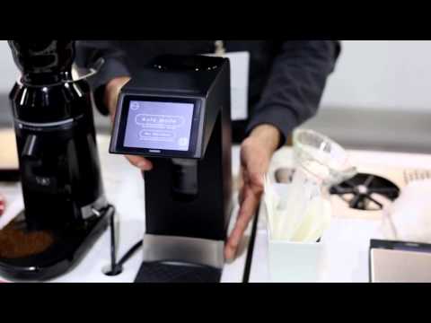 SCAA 2016 Show Highlights: Hario Smart 7 V60 Auto Pourover Coffee