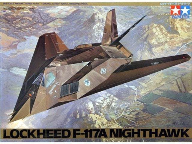 TAMIYA LOCKHEED F117A NIGHTHAWK - YouTube
