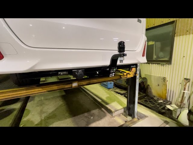 We have installed a hitch member on a Voxy, so we would like to