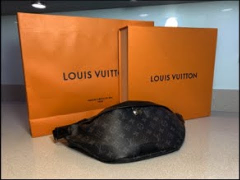 Louis Vuitton Discovery Bum Bag unboxing and Review - YouTube