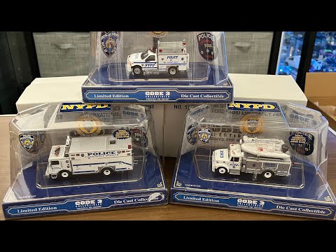 Code 3 NYPD Diecast 1/64 Scale Emergency Vehicles - YouTube