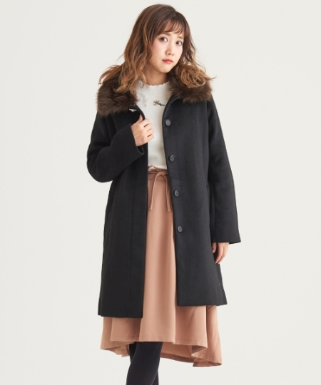 ○ファー衿ビジュー釦Aラインコート/MAJESTIC LEGON(マジェスティック