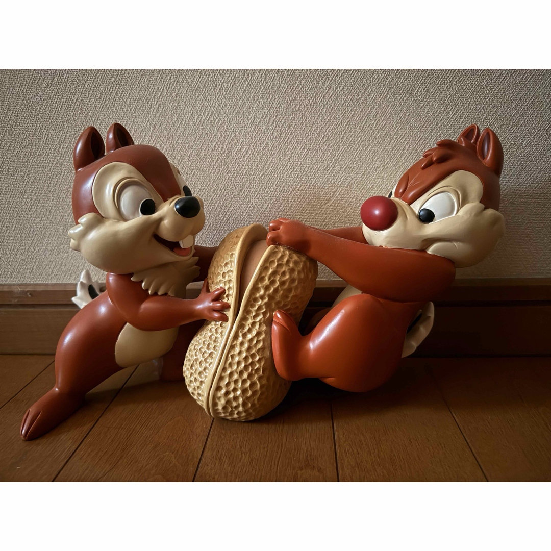 ディズニー チップとデール 陶器 置物 ピーナッツ グッズの通販 by