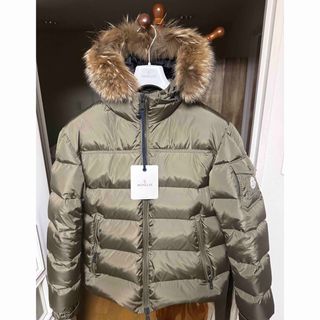 MONCLER - モンクレールダウン ワッペンの通販 by ポンスケ's shop