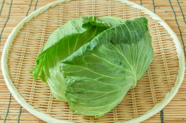 赤キャベツ（7玉サイズ） 【業務用食材の仕入れなら八面六臂】