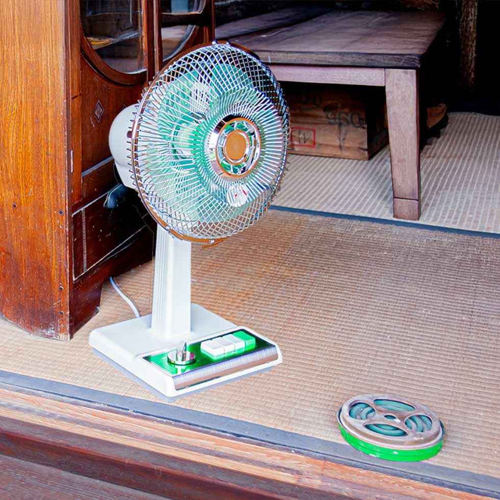 レトロデザインミニ扇風機KLF-2057 | コイズミオンラインショップ