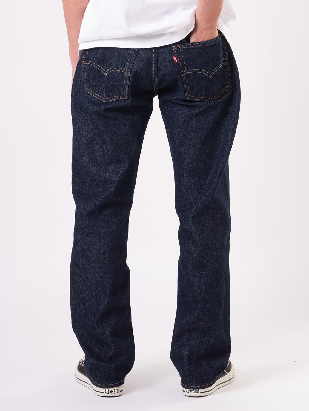 555™ リラックスストレート ジーンズ ダークインディゴ – リーバイス