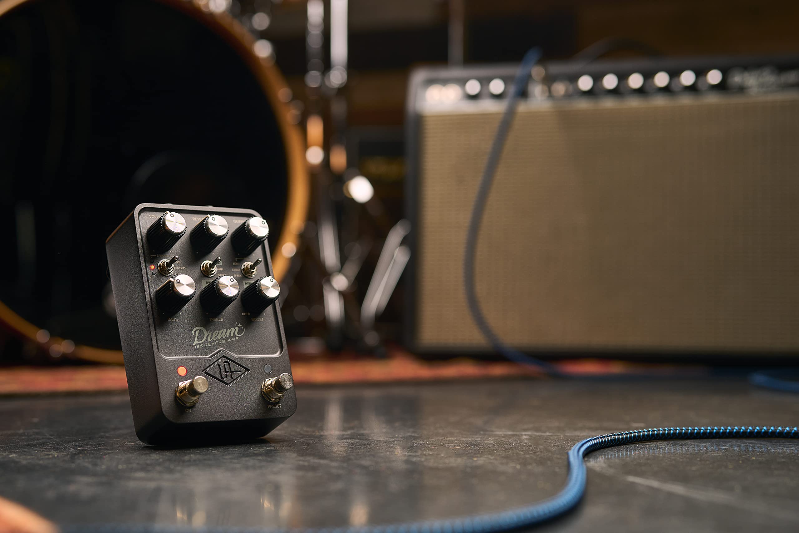 Amazon.com: Universal Audio UAFX Golden Reverb Pedal & UAFX Dream