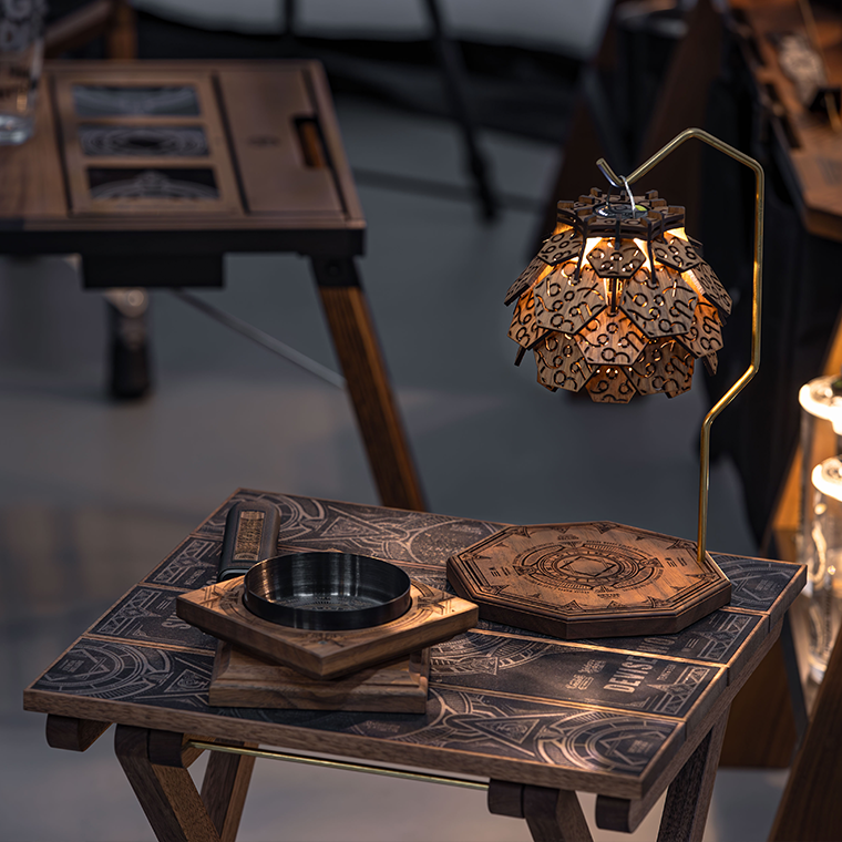 バタフライテーブル