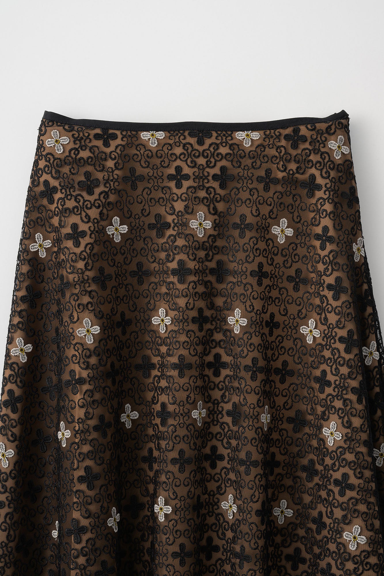 Everlasting embroidery lace skirt