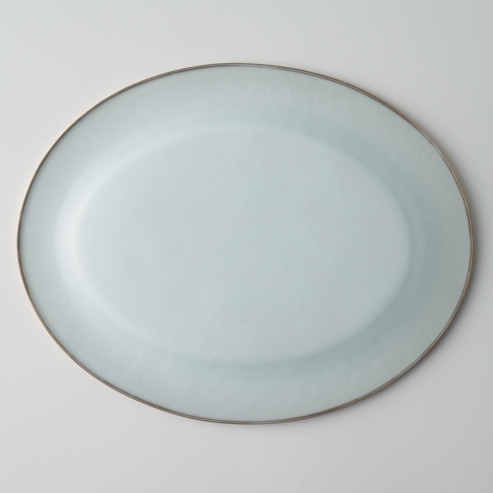 ガラス作家 藤本咲 リム皿（オーバル クリア） ¥11,000 大人の焼き物