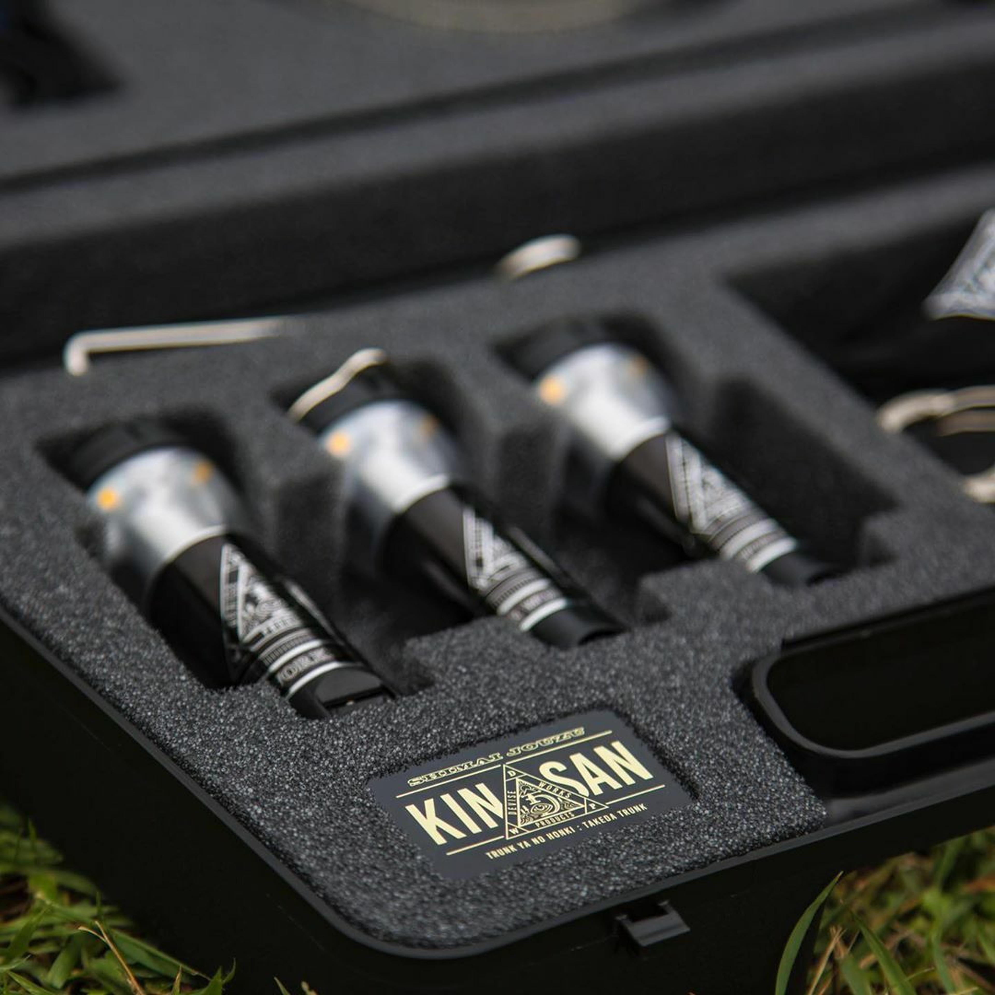 ミニマライト デバイスワークスコラボ ブラックver. リモコン付き